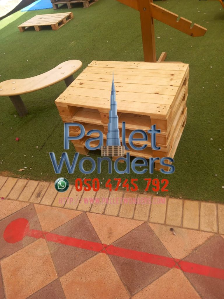 0507330544 pallets wooden