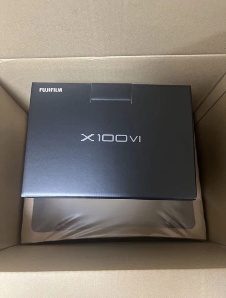 Original Fujifilm X100VI Digital Camera With Zero Shutter Count.