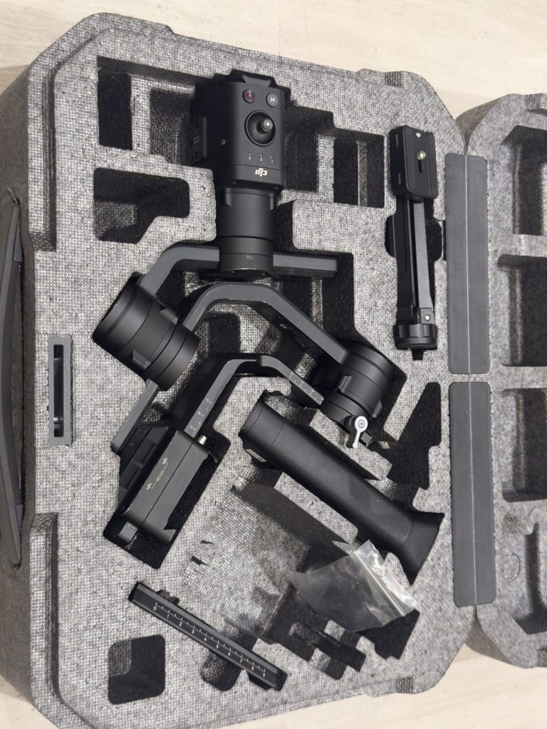 DJI Ronin-S Essentials Kit 3-Axis Gimbal