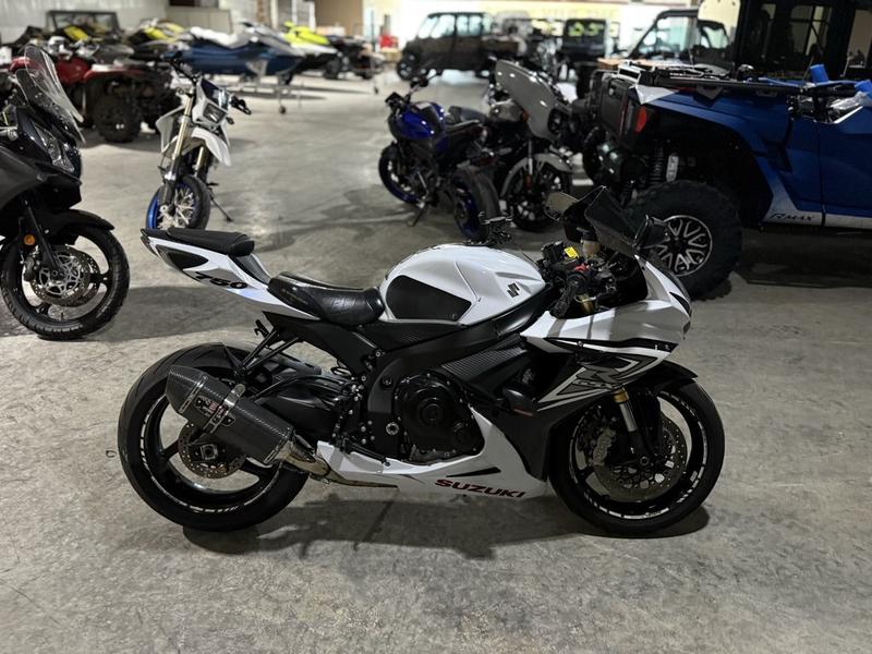 2017 Suzuki GSX-R750 WhatsApp +17203061962